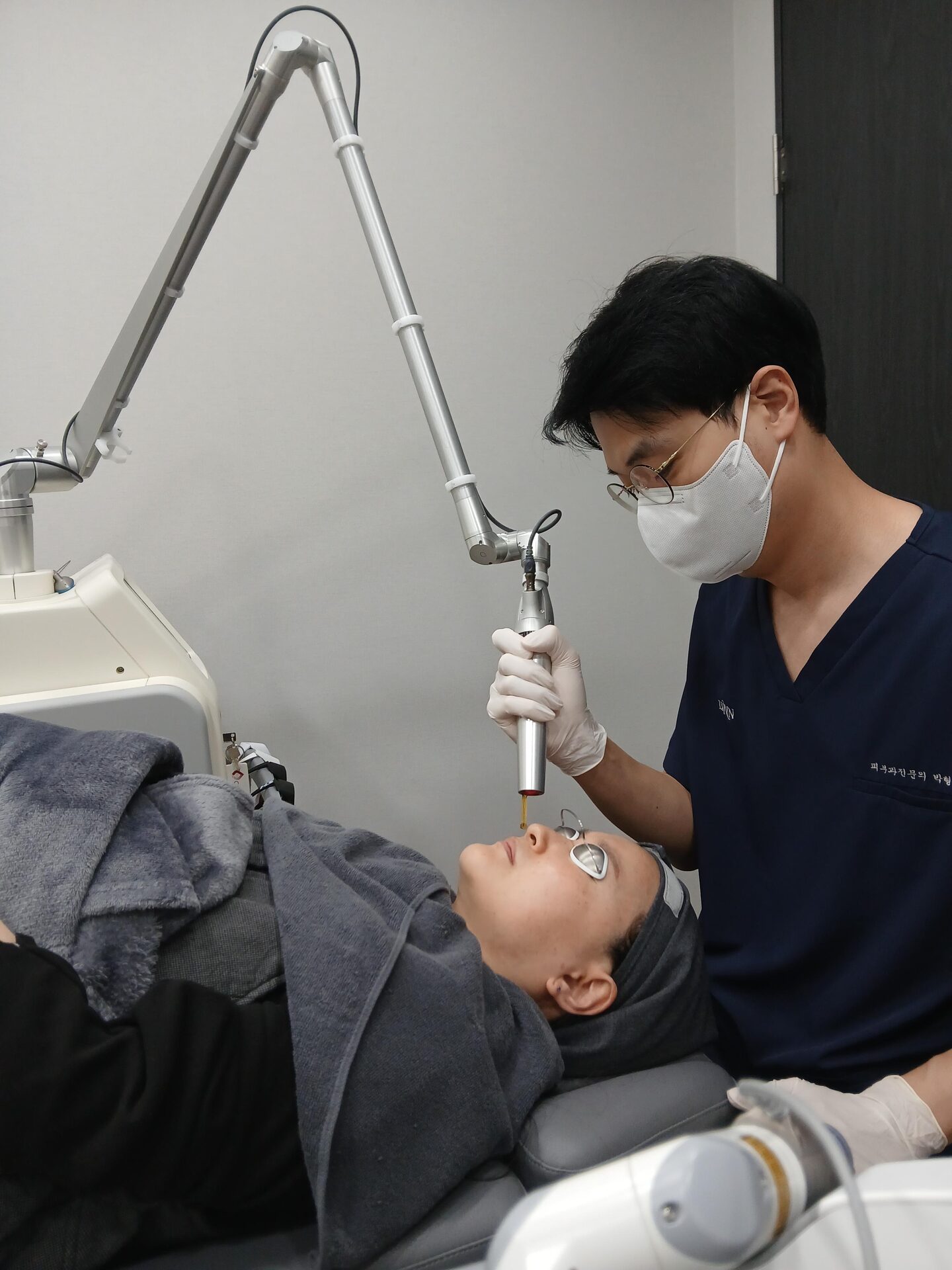 Dr. Park Hyungkwon